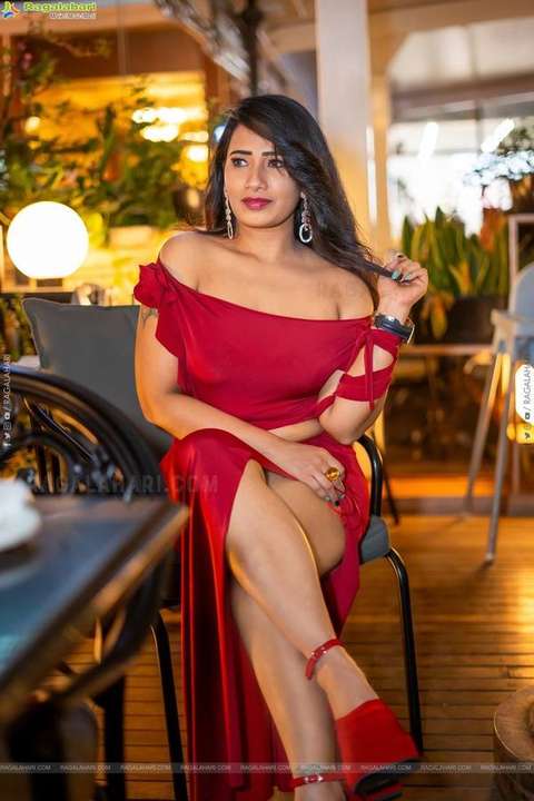 Prachi Singh Verified Escort Gurgaon - Photo 2